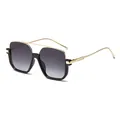 Women's square sunglasses with double bridge and gradient lenses in gold and black. - Black Gold Frame Gradient Gray