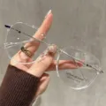 Gafas anti-luz azul de montura grande en blanco transparente, estilo coreano moda - Estilo Liso / Transparente