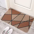 Alfombrilla antideslizante con patrón geométrico moderno en tonos marrón y beige - Geométrico Clásico / 40cm*60cm