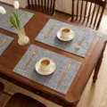 Set de table texturé en lin gris sur table à manger - 1 Pièce/Paquet / Gris foncé