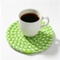 Green and white hand-woven cotton cord coaster with white coffee cup on it - Diameter 11cm / Green and White Houndstooth (15)