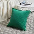Funda de cojín cuadrada de pana verde esmeralda con ribete de pompones decorativo - Verde oscuro / 45x45 cm