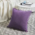 Funda de cojín de pana morada con elegantes pompones para decorar el sofá del salón - Púrpura / 50*30cm