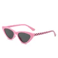 Modische pinke Cat-Eye Kindersonnenbrille mit schwarzem Sternenmuster an den Bügeln - Rosa Rahmen Graue Gläser