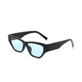 Kleine Vintage Katzenaugen-Sonnenbrille mit dicken Bügeln und ozeanblauen Gläsern - Schwarzer Rahmen Blaue Gläser