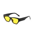 Retro-Sonnenbrille mit kleinem Rahmen, gelben Gläsern und markanten breiten Bügeln - Schwarzer Rahmen Gelbe Gläser