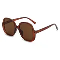 Élégantes lunettes de soleil carrées vintage avec monture marron translucide pour femme - Monture Thé Foncé Verres Thé