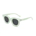 Trendige hellgrüne Damen Sonnenbrille mit rundem Rahmen und retro-stilvollem Design - Grüner Rahmen Graue Gläser
