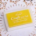 Grande tampone di inchiostro giallo per stoffa, legno e carta, ideale per timbri DIY. - Cuscinetto Inchiostro Giallo