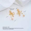 Colgante lazo chapado oro 14K con circón rosa corazón para joyería artesanal - Colgante de Corazón Lazo de Circonia Chapado en Oro 14K (G998-6) / 1 Pieza