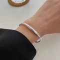 Μινιμαλιστικό ανοιγόμενο βραχιόλι από ασήμι 925 για μια κομψή και εκλεπτυσμένη εμφάνιση - Μινιμαλιστικό Ανοιχτό Βραχιόλι με Ροή (SL0259) / Ασημί