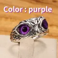 Anello a civetta vintage con occhi di diavolo viola in argento antico e fascia regolabile - Occhio Viola