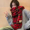 Cozy thick red plaid scarf with decorative label, perfect for winter or Christmas gifts. - 70-200cm / Edged Christmas Red Plaid Scarf