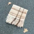 Gemütlicher Mohair-Schals mit Karomuster in Beige- und Brauntönen mit Fransen-Detail - 40-230cm / Khaki