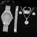 Nahaufnahme eines luxuriösen silbernen Damen-Uhrensets mit passendem Strassschmuck - 5-teiliges Set / Silber Arabische Ziffern Stil