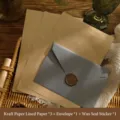 Set di carta da lettere vintage e busta grigia con adesivo sigillo in ceralacca - Grigio / 1 Busta + 3 Carte Kraft Righe + 1 Adesivo Sigillo