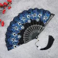 Elegante ventaglio pieghevole in stile cinese con motivi floreali blu e una nappa nera - Blu Reale con Nappa