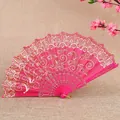 Elegante abanico plegable chino rojo rosa con patrones dorados - Rosa rojo