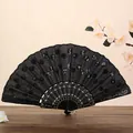 Elegante abanico plegable negro con bordados delicados y lentejuelas brillantes para mujer - Negro