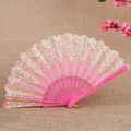 Abanico plegable rosa elegante con encaje dorado para baile y eventos sociales - Rosa