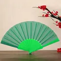 Elegante abanico plegable verde liso con varillas de plástico para bodas y fiestas - Verde