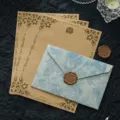 Briefpapier-Set mit blauem Marmor-Umschlag, Kraftpapier und goldenem Wachssiegel-Aufkleber - Seeblau 1 Umschlag + 3 Blätter Kraft-Rosenpapier + 1 Wachssiegel