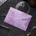 Eleganter hellila Retro-Umschlag mit hochwertig geprägter Goldfolien-Marmorstruktur - Hellviolett # Einzelner Umschlag