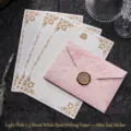 Vintage-Briefpapier-Set mit hellrosa Marmor-Umschlag und goldgeprägtem Rosen-Briefpapier - 1 Umschlag + 3 Weiße Rosen Briefpapiere + 1 Siegellack Aufkleber / Hellrosa