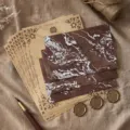 Coffee brown vintage stationery set with 10 letter papers, 3 envelopes and 3 wax seals - 咖啡色信封套装(牛皮信纸)