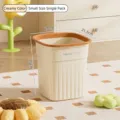 Small cream-colored trash can with orange rim, 20x21.5x23cm for bathroom or office - Striped / S / Cream