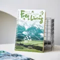 Taccuino a spirale A5 minimalista con copertina di paesaggio montano e tipografia - Vita Libera