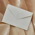 Eleganter Retro-Umschlag mit Leinentextur in Cremeweiß für Einladungen und Briefe - Nur Umschlag / 1 Stück Leinen Weißer Umschlag / Gebrochenes Weiß