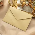 Sobre vintage con textura de lino en color oro champán para invitaciones - Solo Sobre / 1 Sobre Amarillo Jengibre Textura Lino / Amarillo jengibre