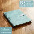 Cuaderno B5 de hojas sueltas azul lago con hebilla plana, 202x272mm, 200 págs - B5 / Estilo de Hojas Sueltas con Páginas en Blanco y Cierre Plano / 272mm x 202mm / Azul lago