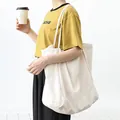 Grote draagtas van gewassen canvas in een minimalistische vintage stijl voor dames - Broken Wit
