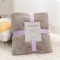 Manta de franela gris con tejido de piña, lazo morado y tarjeta de regalo elegante - Manta para mascotas / 45x65cm / Caqui