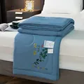 Blue wormwood summer quilt made of lightweight silk cotton for cooling sleep - Artemisia Style (85968) / 110x150cm / Blue