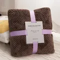 Coperta spessa marrone in pile corallo a nido d'ape con nastro viola per la casa - Coperta per animali / 45x65cm / Marrone scuro