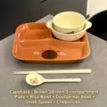 Simpatico set di stoviglie in ceramica Capybara marrone con piatto da 10 pollici - Piatto Marrone Due Ciotole Cucchiaio Bacchette