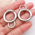 Close-up of silver metal spring O-rings for keychain and jewelry accessory making - Round Keychain with Ring and Dog Clip / 1 Piece/Pack (32x24mm) / White Gold