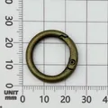 Boucle à ressort en bronze antique sur échelle de mesure pour accessoires de sacs DIY - Anneau à Ressort Circulaire Épais (25841) / 1 Pièce (25mm ID 18mm) / Bronze Antique