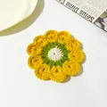 Sottobicchiere a forma di girasole all'uncinetto fatto a mano per decorazioni casa creative - Sottobicchiere Piccolo Fiore / Curcuma