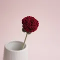 Handgemaakte gehaakte donkerrode rozenbloem met enkele steel voor cadeauboeket - Wijnrode Bubble Roos