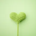 Flor de corazón de ganchillo verde hecha a mano para ramos de regalo creativos - 1 Pieza / Verde claro