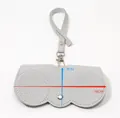 Funda de gafas portátil de cuero gris texturizado con clip y correa para la muñeca medidas - 16X8cm / Gris