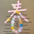 Natürliches buntes Kristallarmband mit Rosenquarz und Fluorit in Frühlings-Bonbonfarben - Natürliches Kristall Neunschwänziger Fuchs Frühlingsarmband