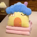 Lindo cojín de peluche de casa amarilla con manta rosa, set dos en uno para siesta - Casa de Techo Azul / 100x190cm