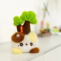 Bonito peluche de gato en maceta con diseño de árbol y etiqueta roja de la suerte - Maceta de Gato con Árbol de Fortuna