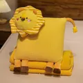 Adorable conjunto 2 en 1 de cojín y manta de peluche de león amarillo para oficina - León
