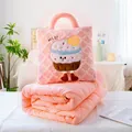 Conjunto de cojín de galleta de peluche rosa y manta acolchada 2 en 1 con asa suave - 35x35cm Plegado (100x150cm Desplegado) / Pastel Rosado